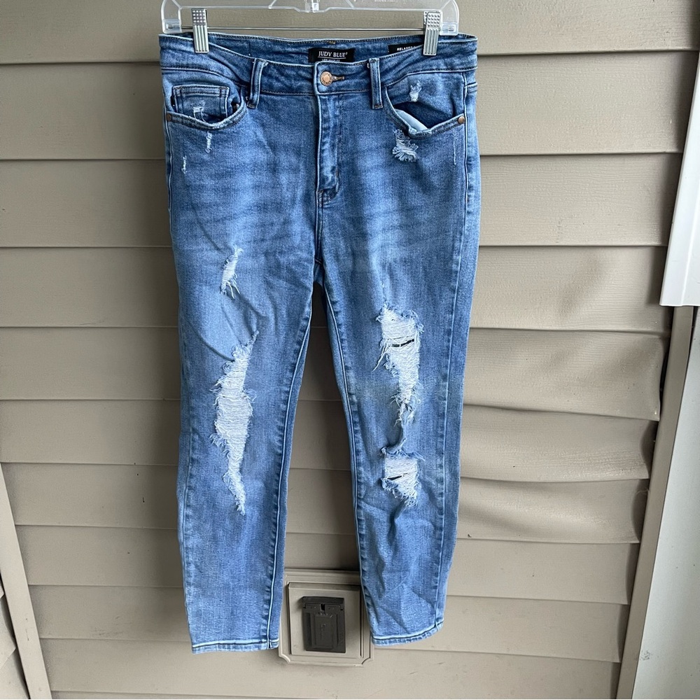 Judy Blue Jeans Women's 9/29 Relaxed Fit‎ Medium Wash Stretch Denim Distressed
